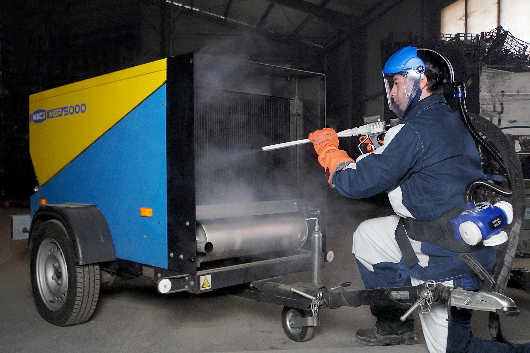 Sandblasting protection jacket with full leather trim