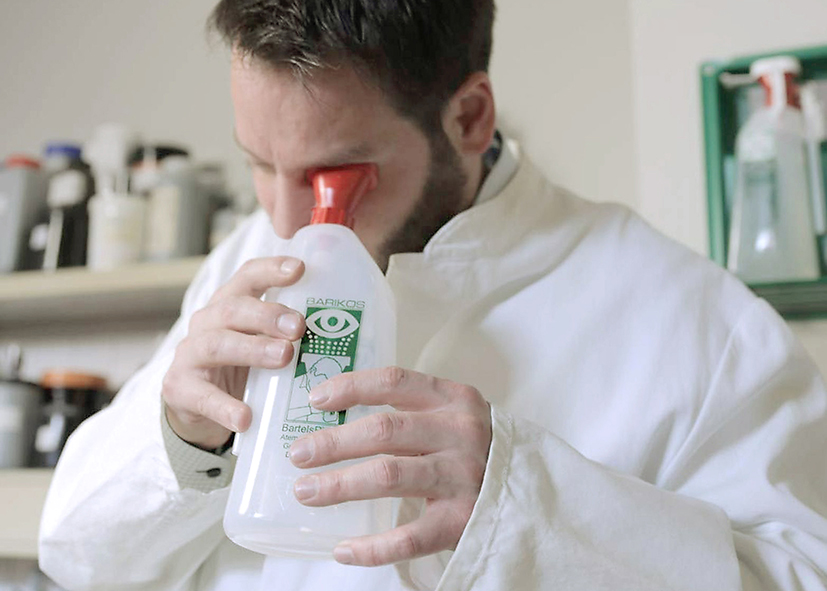 BARIKOS Augenspülflasche Anwendung