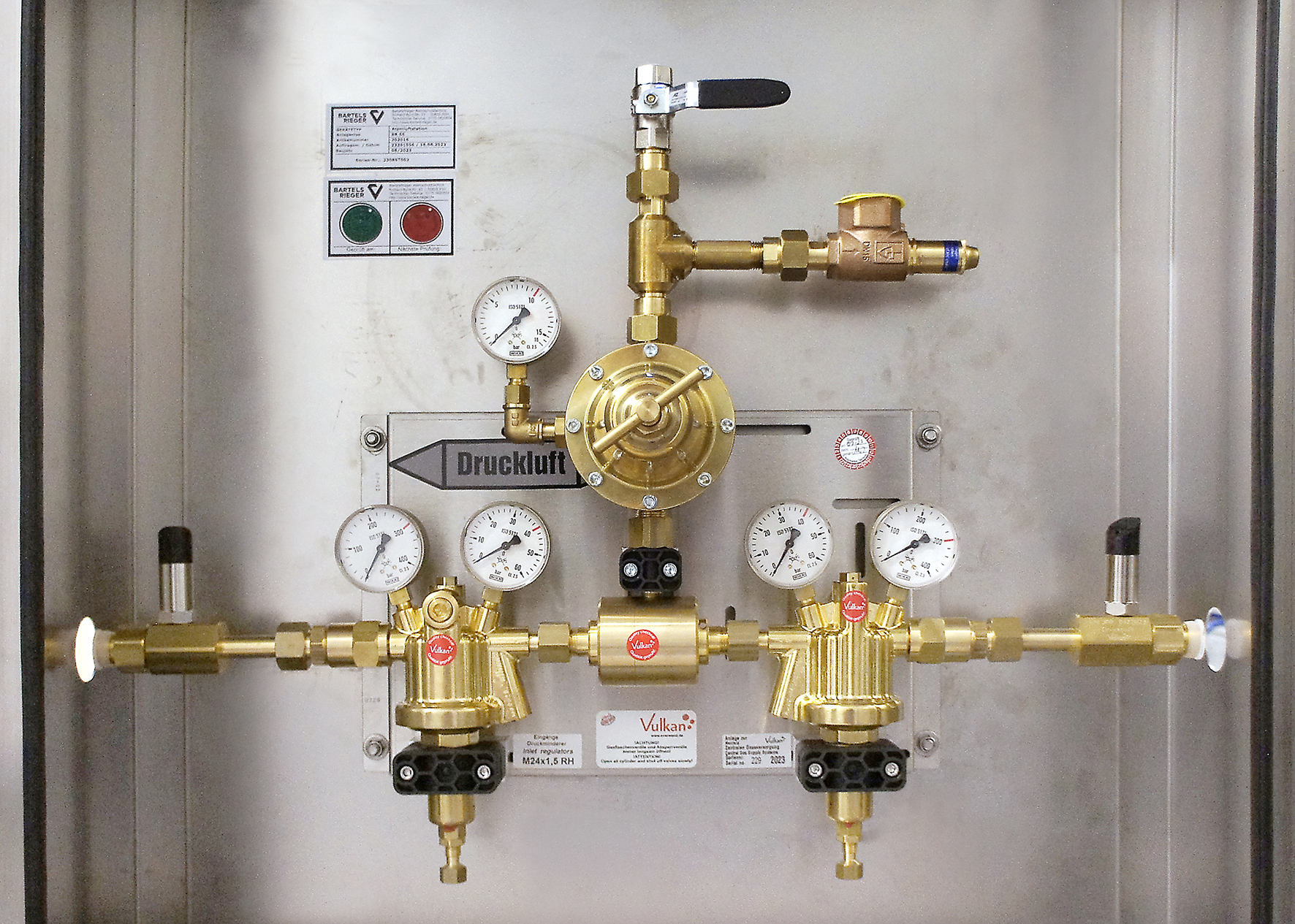 Innenansicht der stationären Atemluftversorgung BR55