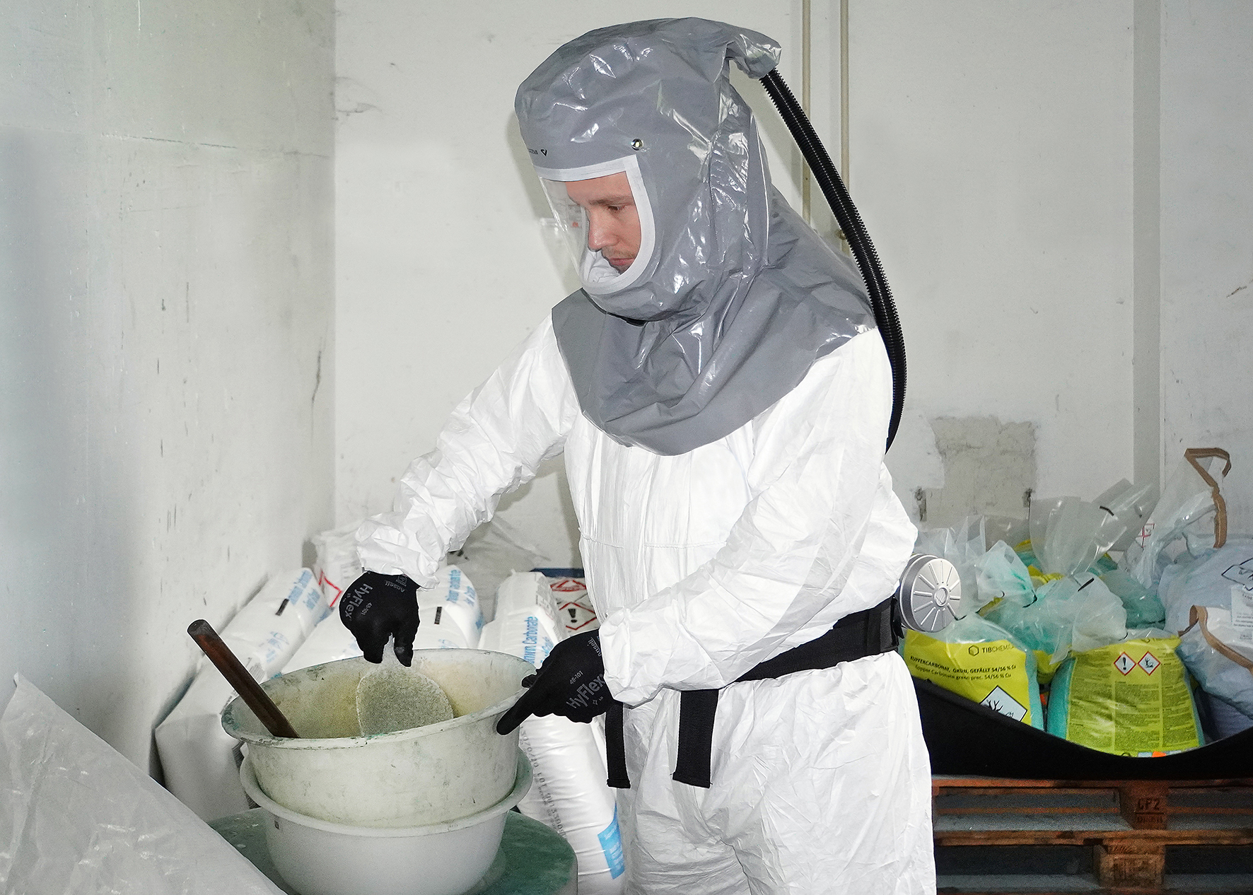 Einsatzbild Haubenüberzug BariAir 1000 Chem 3